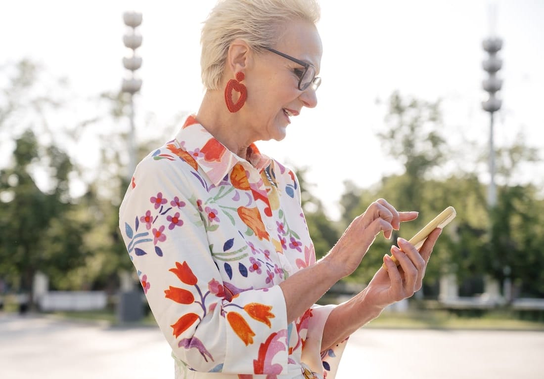 28 messages courts mais tendres pour la Fête des grands-mères | Interflora